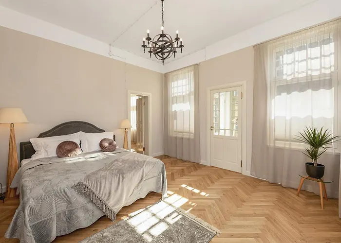 Tonisson Apartment *